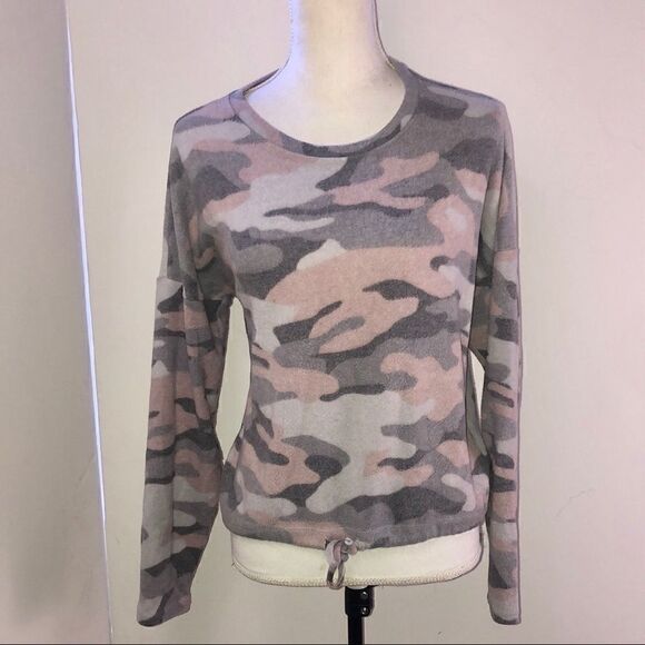 LOVE CHARM DRAWSTRING HEM SWEATSHIRT CAMO XL - Picture 1 of 4